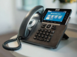 When Startups Really Need a Phone System (Based on 100+ Reviews and Reddit Threads)